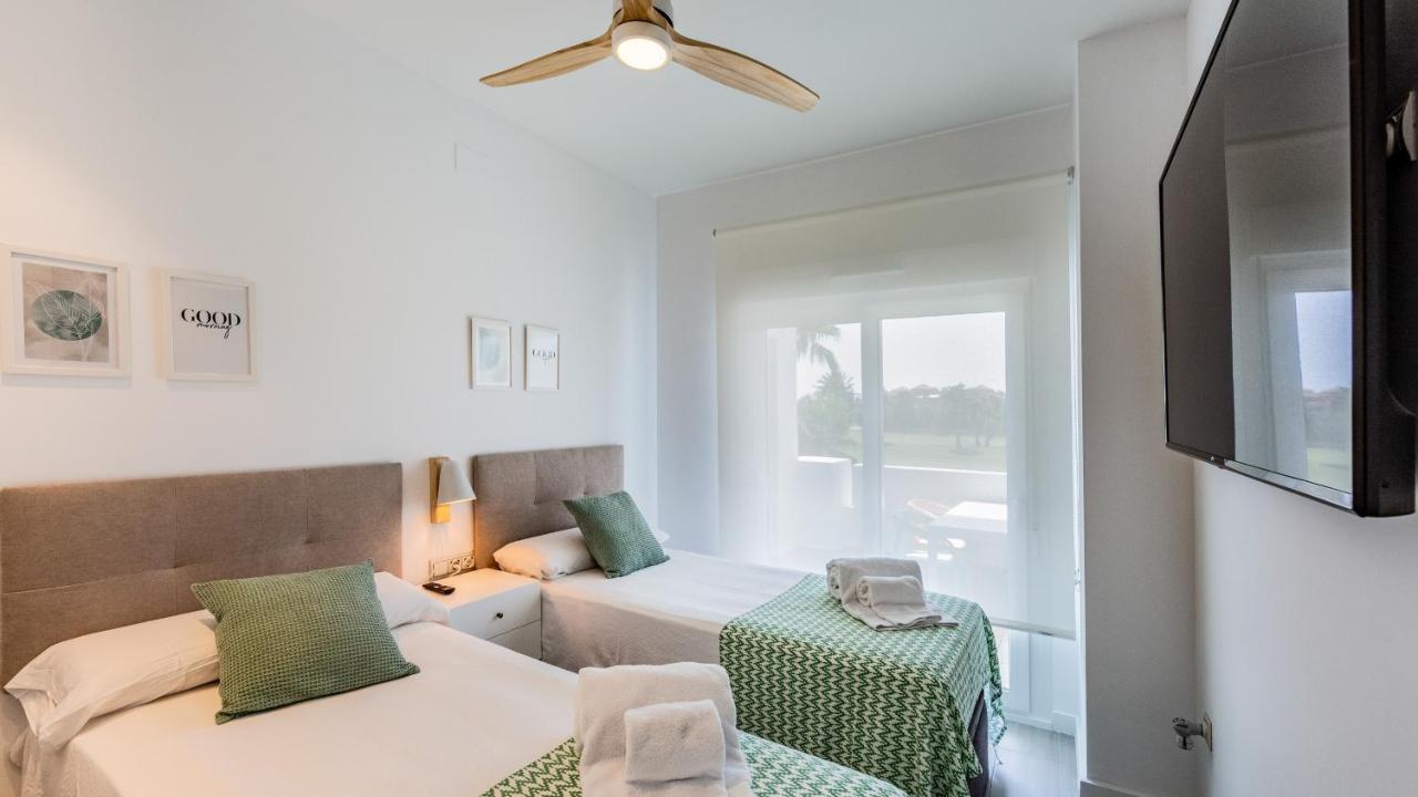 Homity Holidays - Playa Granada - Marina Golf موتريل المظهر الخارجي الصورة