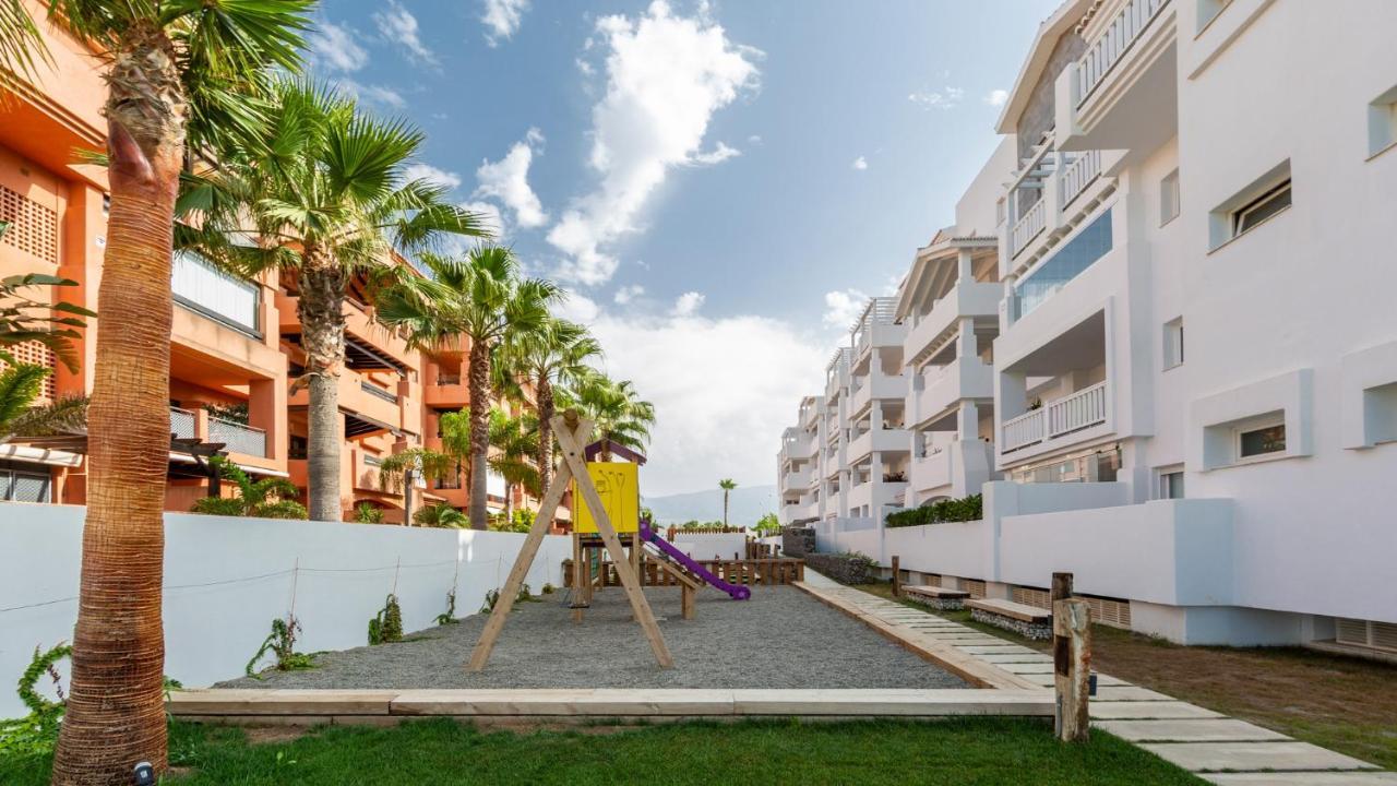 Homity Holidays - Playa Granada - Marina Golf موتريل المظهر الخارجي الصورة