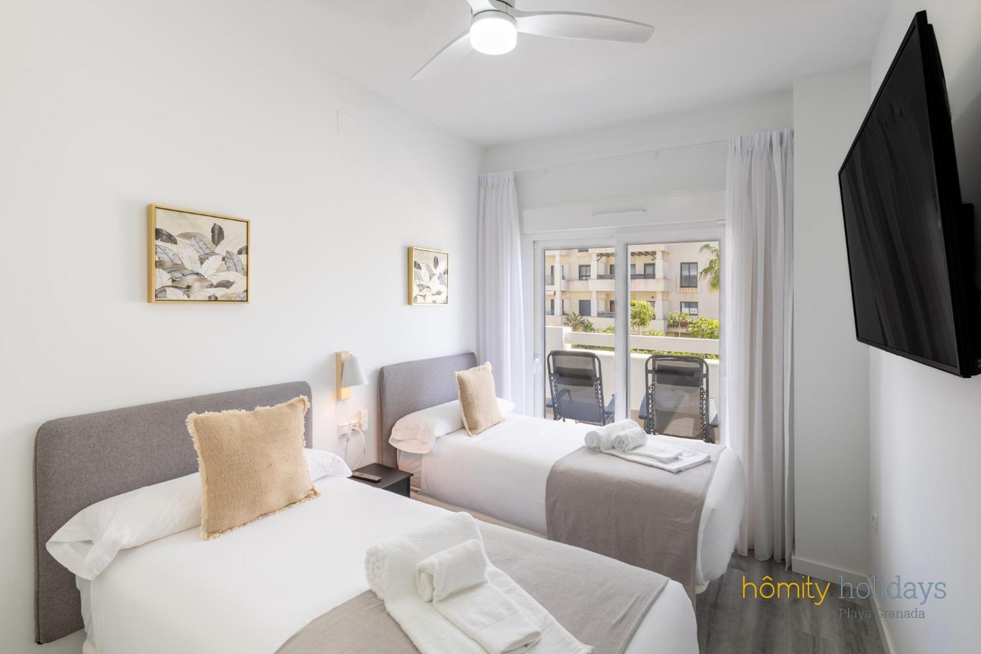 Homity Holidays - Playa Granada - Marina Golf موتريل المظهر الخارجي الصورة